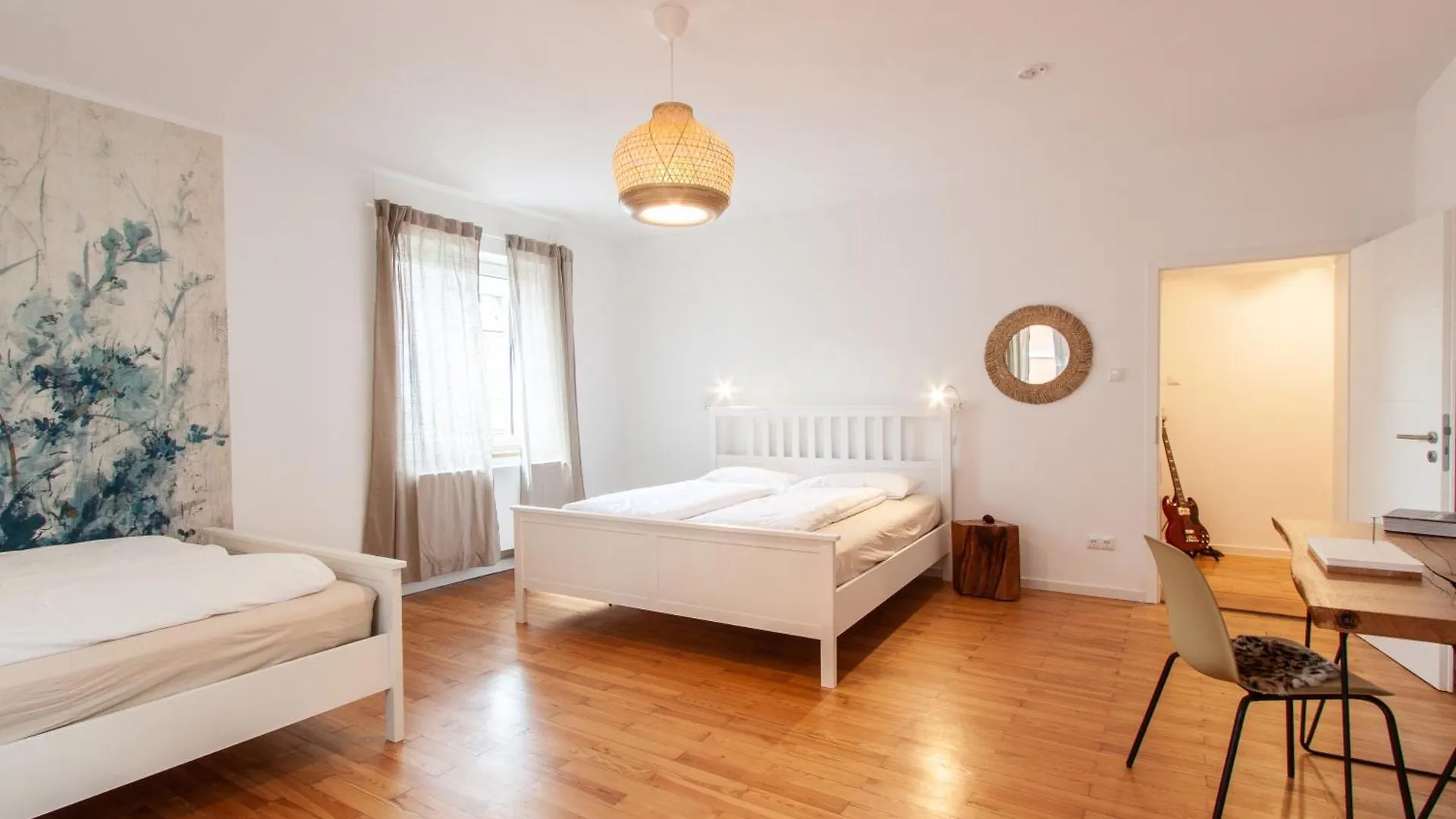 100M2 City Apartment Mit Terrasse Nahe Residenz Und Altstadt ヴュルツブルク 0*,